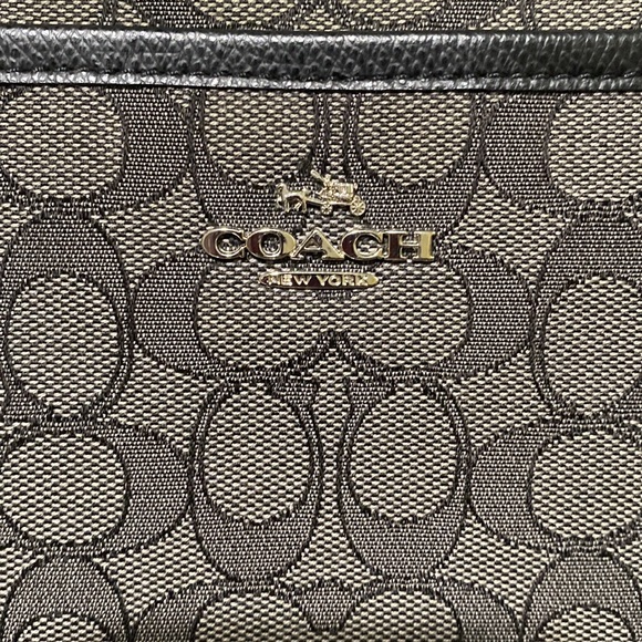 Coach Signature Print Canvas File Bag - Picture 5 of 7